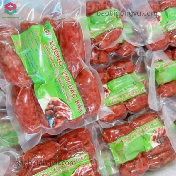 Cơ sở sản xuất lạp xưởng truyền thống