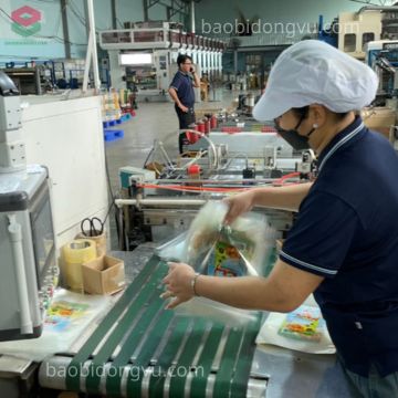 Đơn vị sản xuất bao bì xoài sấy uy tín - Bao Bì Đông Vũ