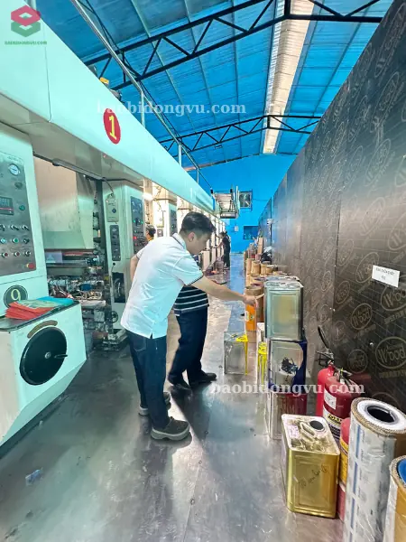 Kiểm tra mực in bao bì nông nghiệp tại Đông Vũ