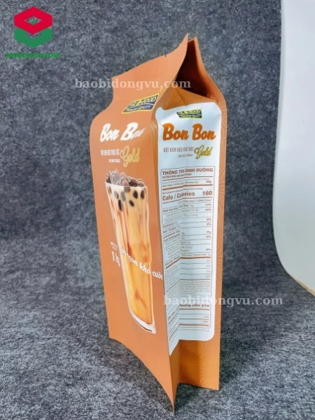 túi giấy 4 biên được in ấn sắc nét tại Đông Vũ