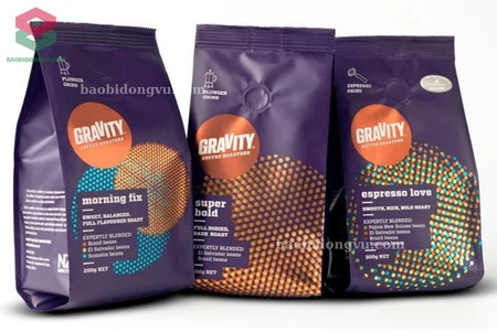 túi 4 biên màu tím được gắn van thoát khí 1 chiều