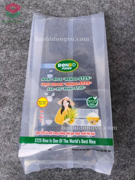 túi xếp hông hàn lưng được in ấn chừa ra phần lớn trong suốt đựng gạo