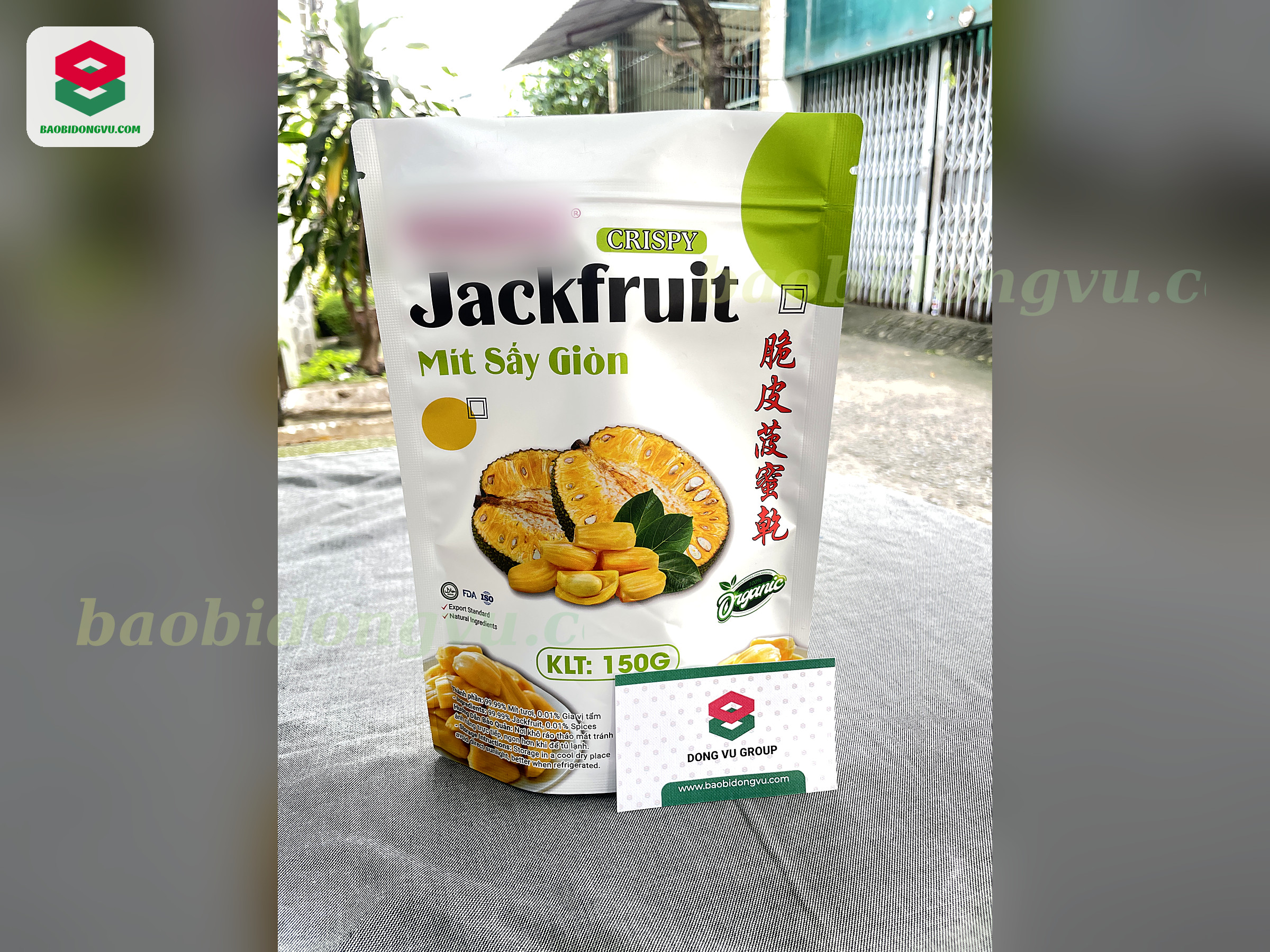 White stand-up zipper pouch printed for crispy jackfruit chips, made in Vietnam by Dong Vu Packaging