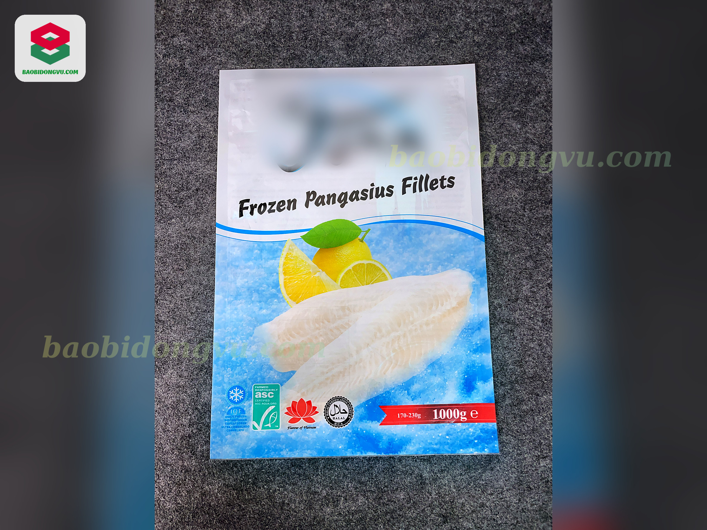 Blue printed 1 kg bag for frozen pangasius fillets, export seafood packaging made in Vietnam